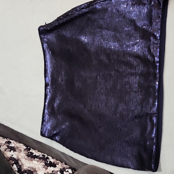 Banana Republic Skirt - Picture 2 of 14